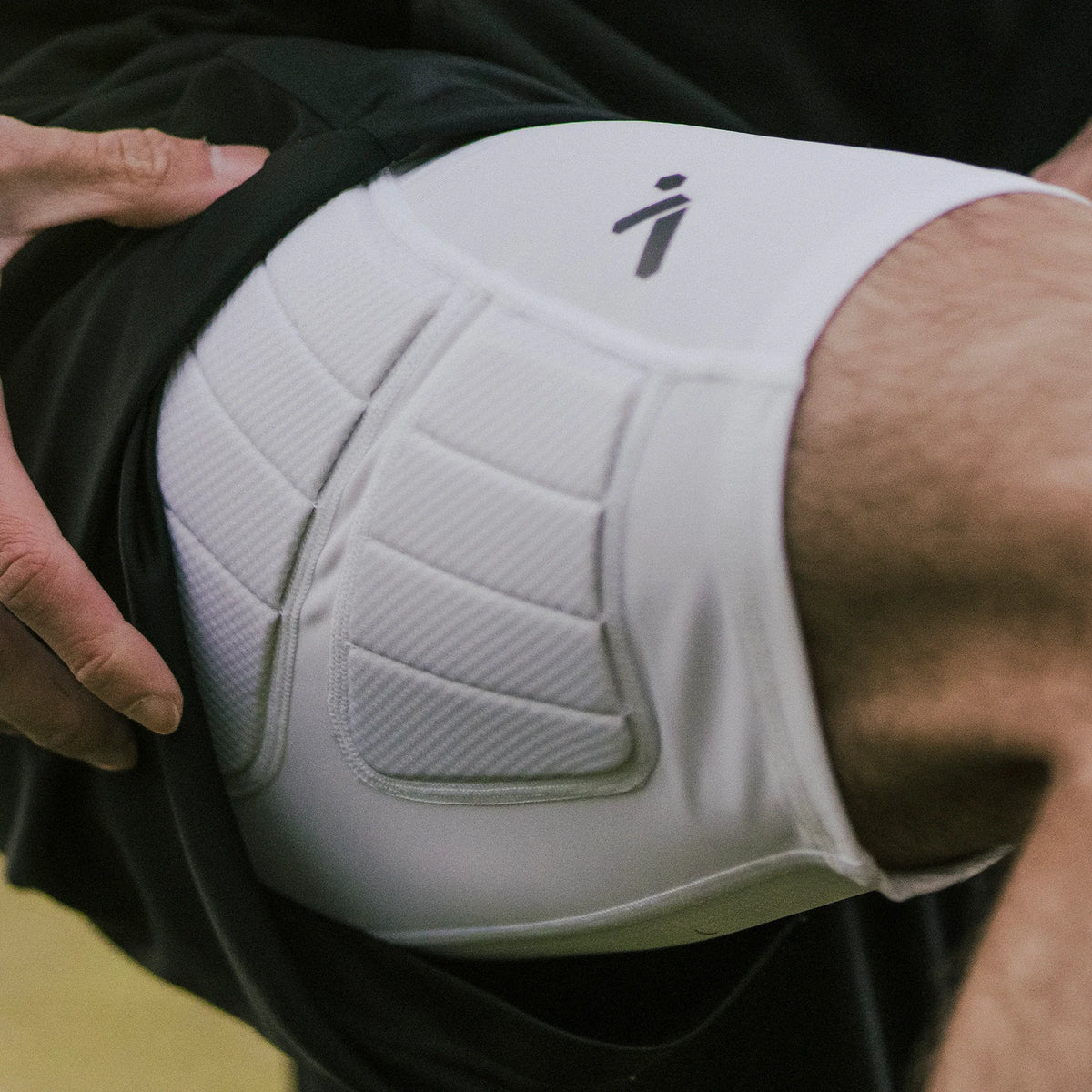 STORELLI BODYSHIELD IMPACT SLIDERS WHITE (LIGHTLY PADDED)